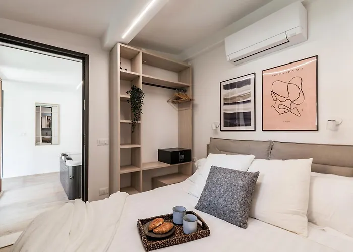 Апартаменты The Rent - Peaceful Oasis With Garden Near The Colosseum