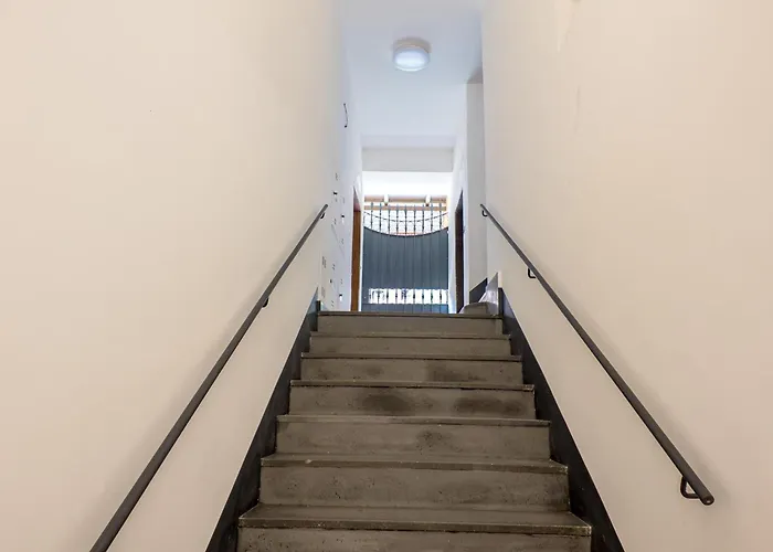 The Rent - Peaceful Oasis With Garden Near The Colosseum Рим