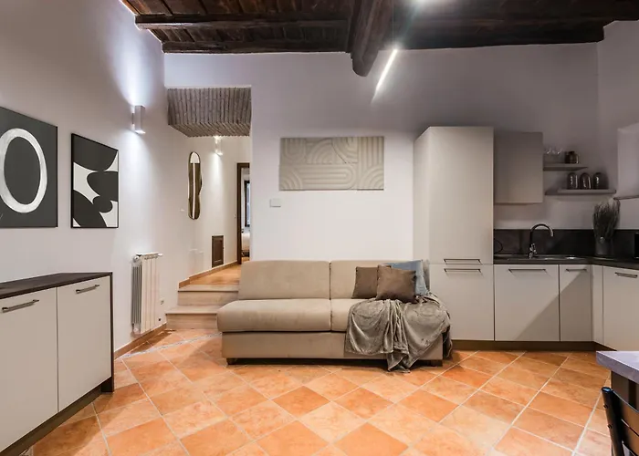 The Rent - Peaceful Oasis With Garden Near The Colosseum