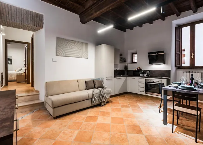 The Rent - Peaceful Oasis With Garden Near The Colosseum Апартаменты Рим